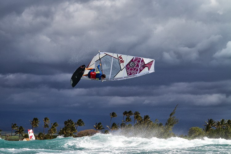 Victor-JC_Fanatic13_dy10_D5_4436