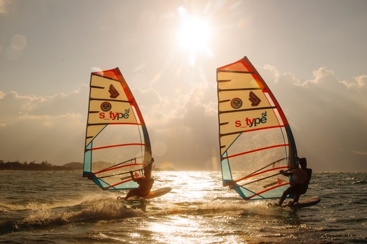 North Sails S-type 2017 orange et bleu action 5