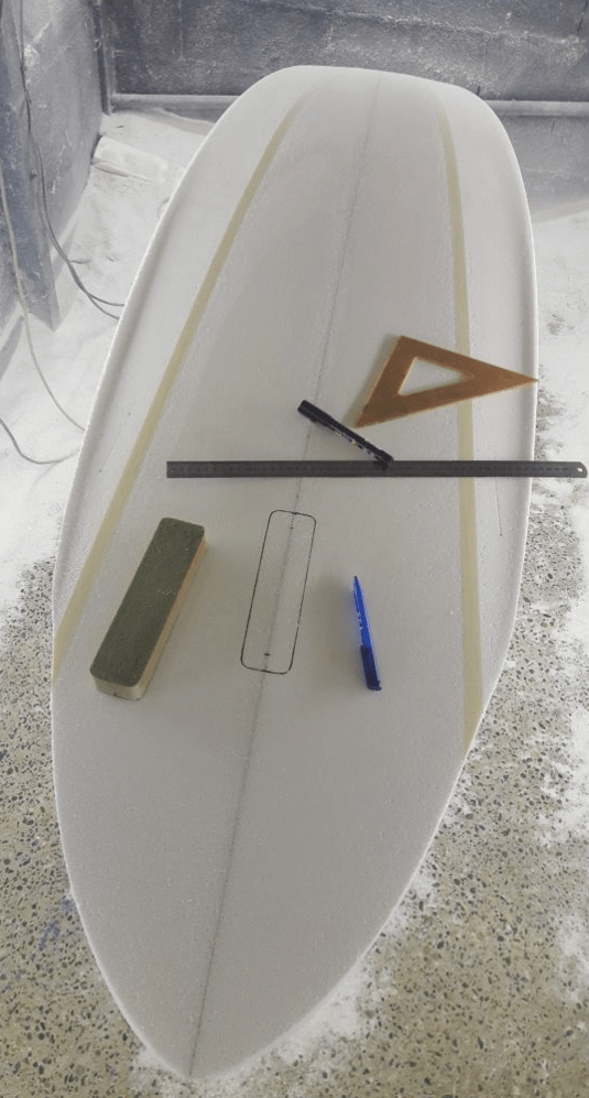 construction d'une planche de wingfoil